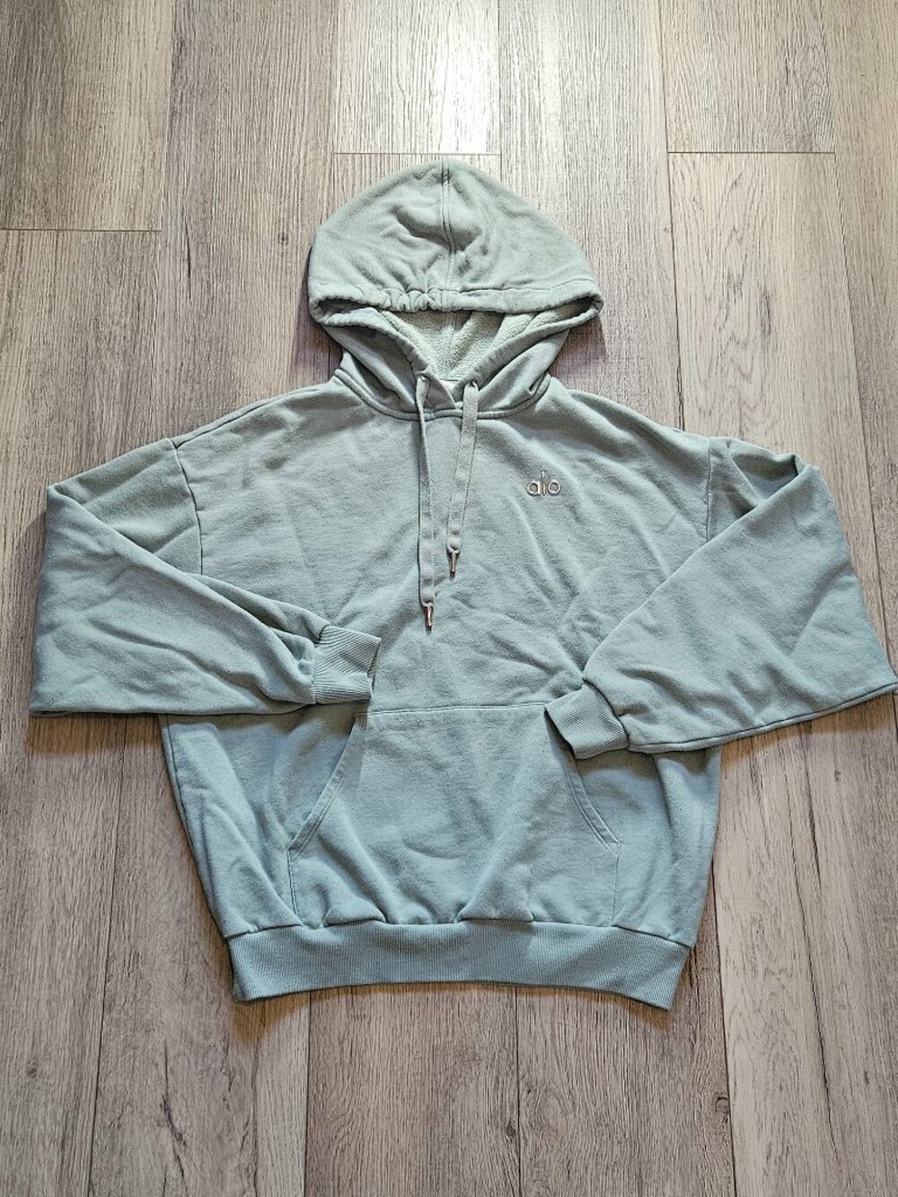 Alo Yoga Accolade Athletic Sage Green Oversized Hoodie Sweatshirt Size XS